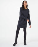 Image of product: Robe en molleton avec col ras du cou pour femmes