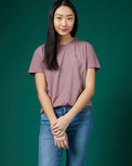 Image of product: T-shirt classique Earth Day pour femmes